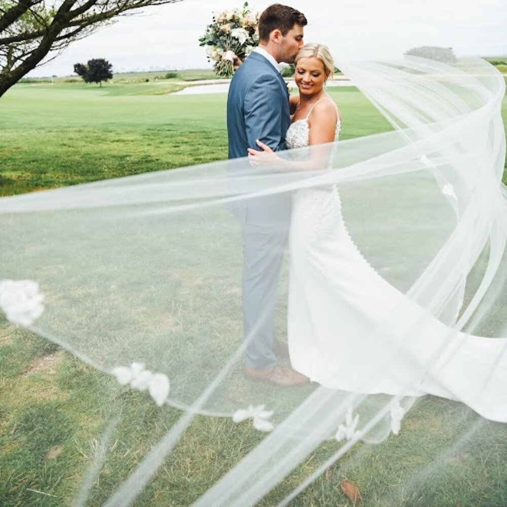 Richard Designs Cathedral Veil – Antique, 114"